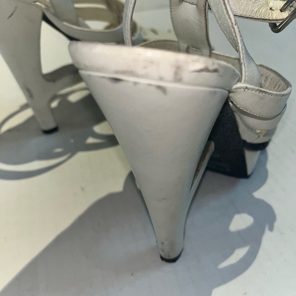 Yves Saint Laurent Gladiators - Picture 5 of 8